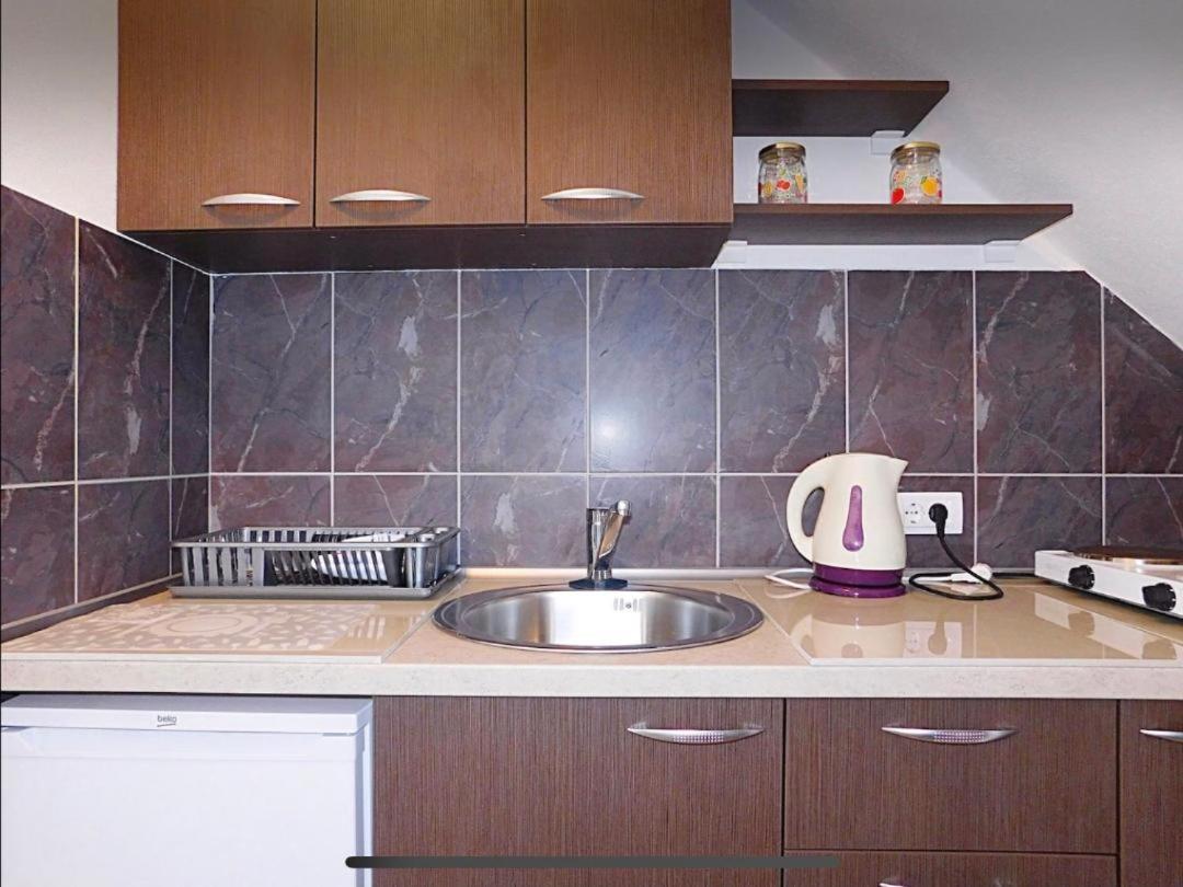 Apartments Lekic بودفا المظهر الخارجي الصورة